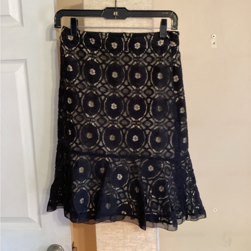 Ann Taylor Black Cream Trumpet Skirt Knee-length Ruffled Cocktail